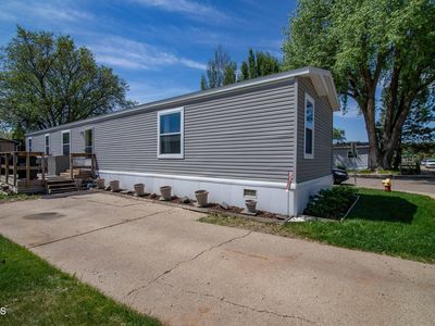 101 Northwest Dr, Bismarck, ND, 58504