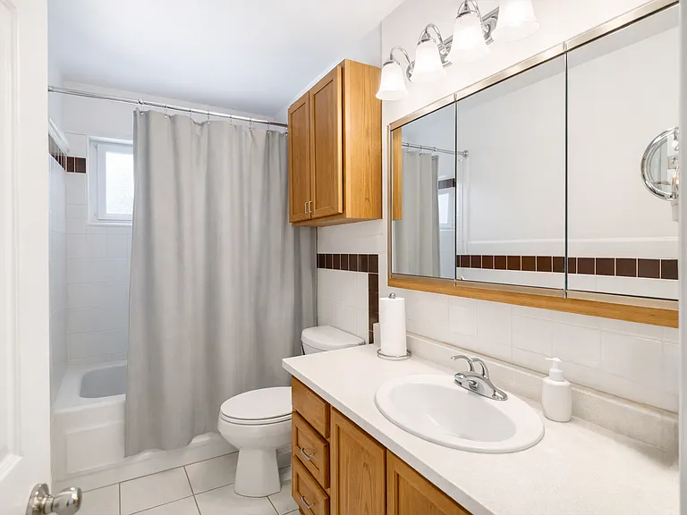 848 Ogden Cir — Photo 8