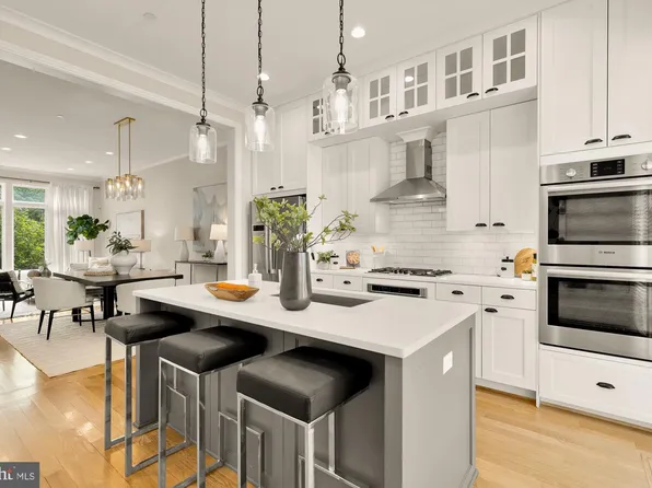 415 Guethlers Ct SE, Washington, DC 20003