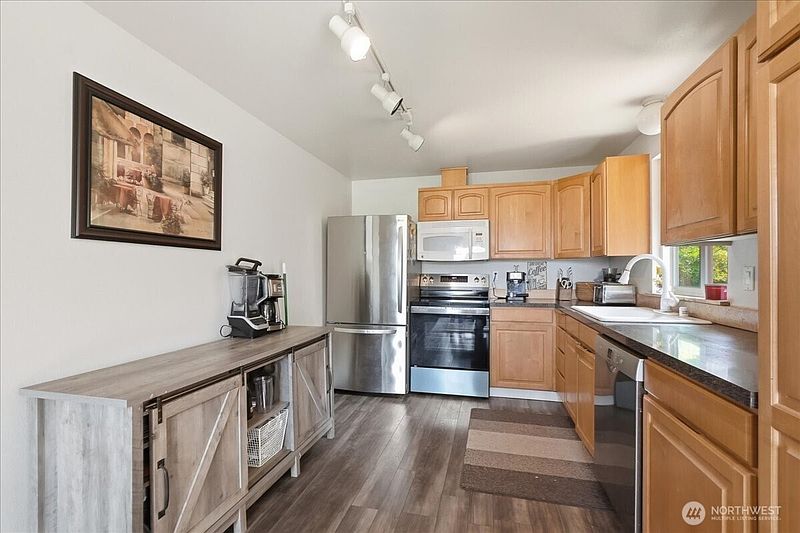 5th image of 8604 W 45TH