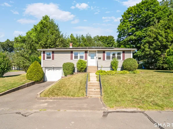 154 Parklawn Drive, Waterbury, CT 06708