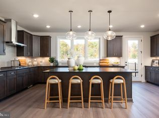 1611 Fellowship Sq, Reston, VA 20190