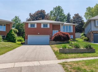 66 Hodgins Cres, Woodstock, ON N4V 1A8