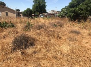 10837 Railroad Ave, Armona, CA 93202