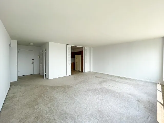 2800 N Lake Shore Dr #2310 — Photo 4