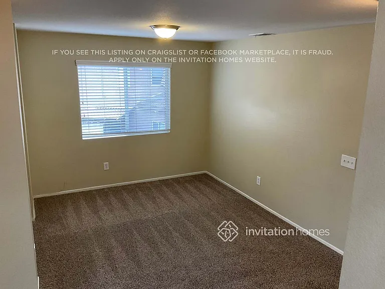 26186 Lawrence Union Dr — Photo 10