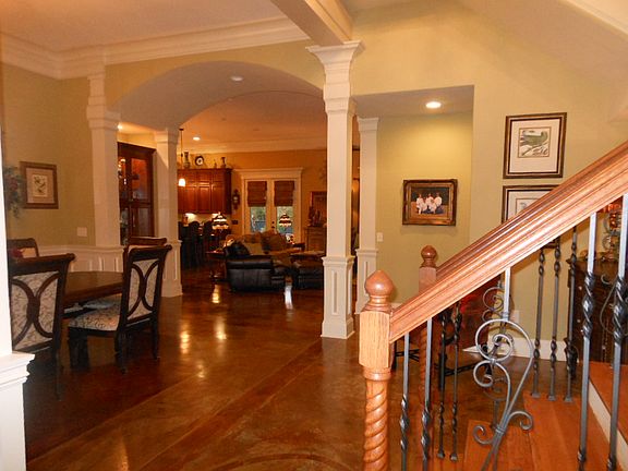 3rd image of 10928 Channelside Dr