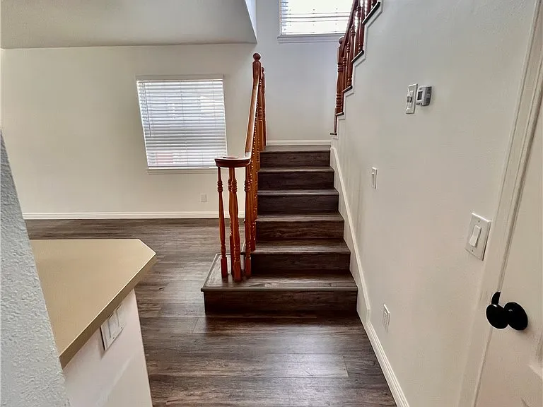 129 W Palmyra Ave — Photo 14