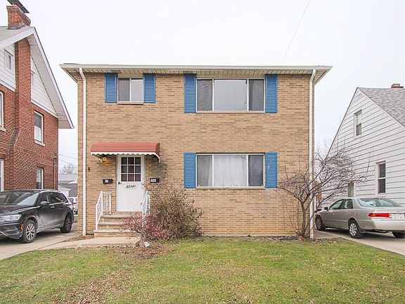 3rd image of 22341 Beckford Ave