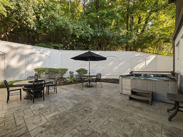 937 Travelers Ct — Photo 91
