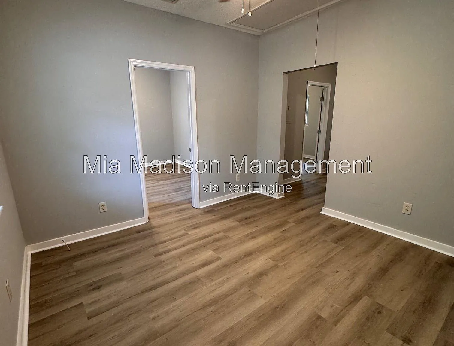2 bed, 1.0 bath, 672 sqft, $1,250 — Photo 2
