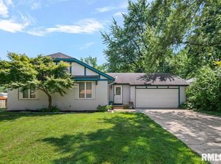236 Buckhorn Dr, Springfield, IL 62707
