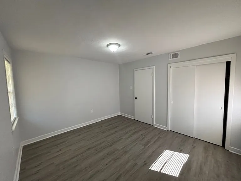 8447 S Parkland Dr — Photo 14