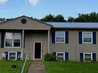 104 Forest Dale Dr, Industry, PA