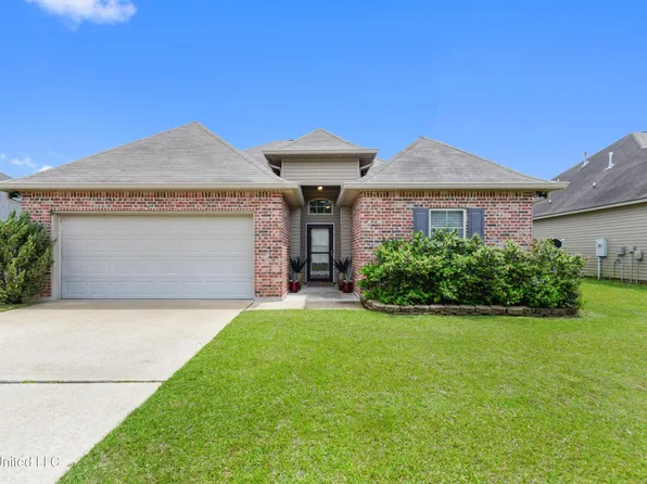 15158 Clemson Ave, Gulfport, MS 39503