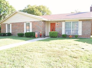 1702 Elk Grove Dr, Richardson, TX 75081