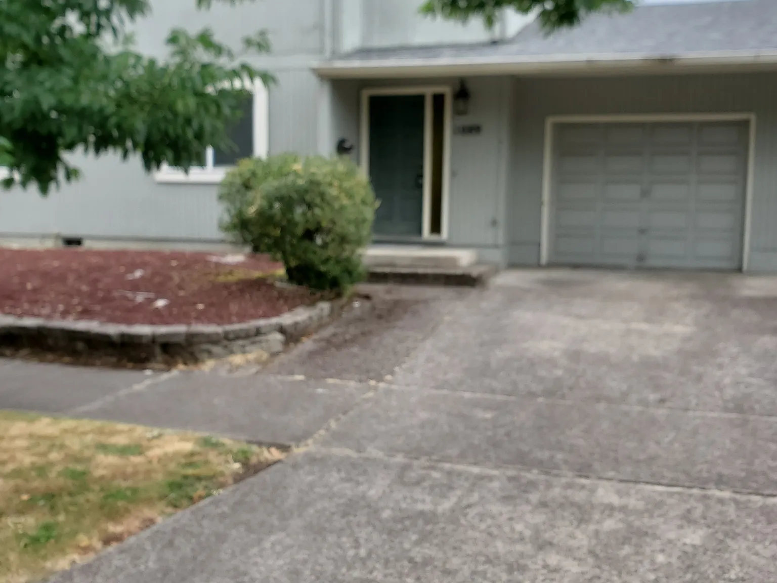 Taylor Triplex - 2 — Photo 1