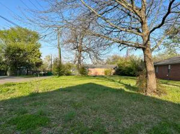 15 Saint N, Columbus, MS 39701