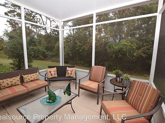 3rd image of 15350 Oak Apple Ct