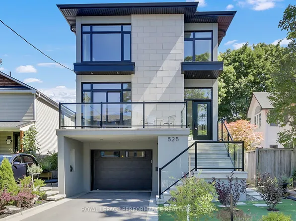 525 Edison Ave, Ottawa, ON K2A 1V3