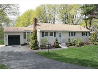 824 Lincoln St, Franklin, MA 02038