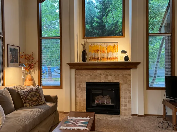 1301 Stoney Hill Dr, Fort Collins, CO 80525
