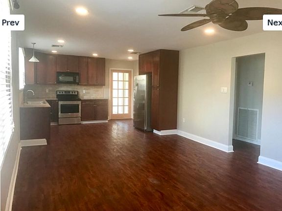 3rd image of 119 Overseas Ave