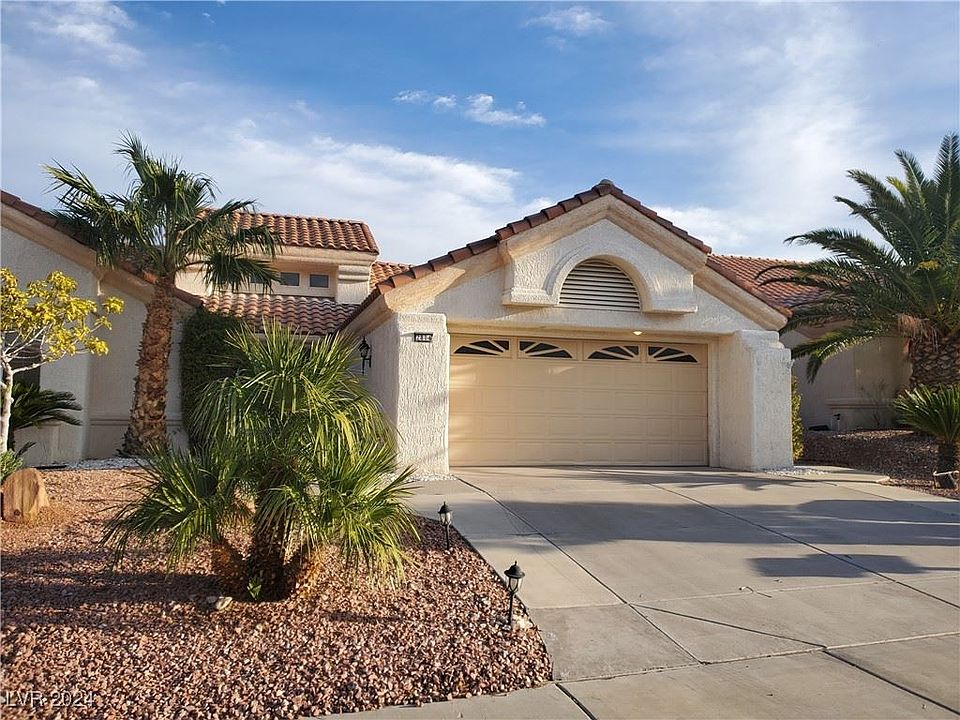 1st image of 2804 Youngdale Dr