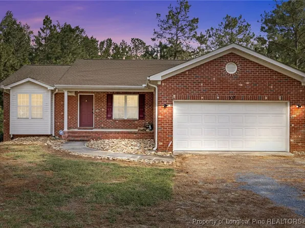 107 Lewis Ln, Pinebluff, NC 28373