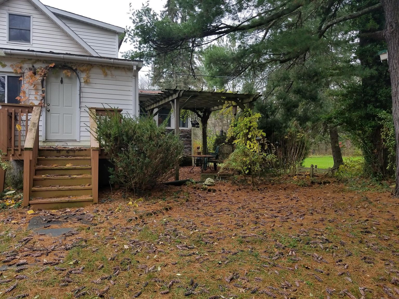 14 Evergreen St, Waymart, PA 18472 Zillow