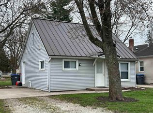 1008 S 14th St, Goshen, IN 46526