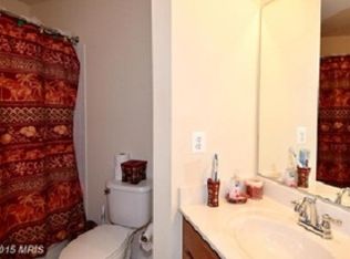 22592 Parkland Farms Ter, Ashburn, VA