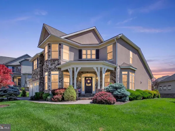 96 Garrison Falls Dr, Gettysburg, PA 17325