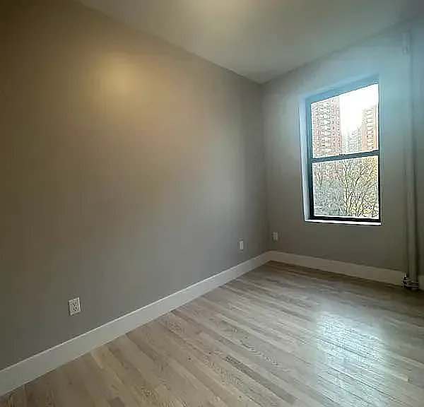 543 W 125th St #36 — Photo 5