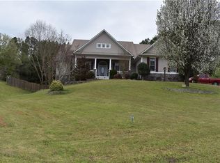 25 Franklin Ct, Dallas, GA 30132