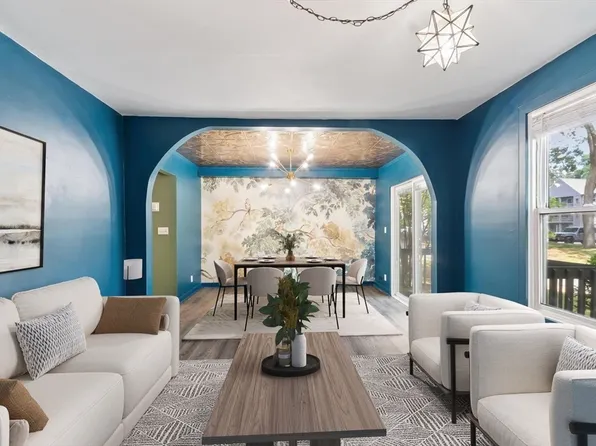 110 Dean St Unit 1, Taunton, MA 02780
