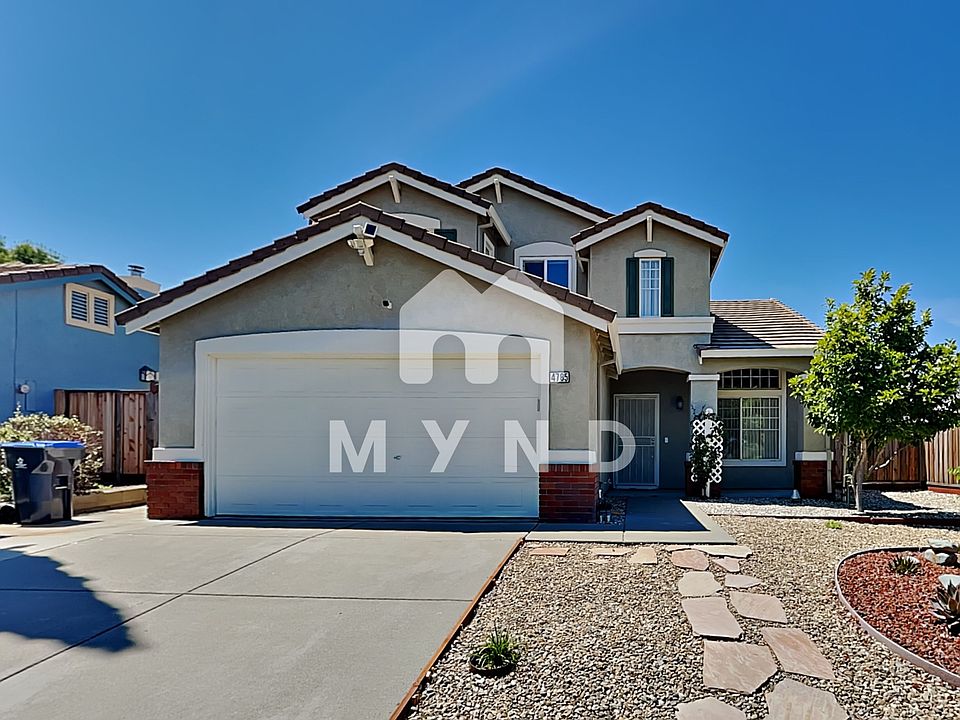 1st image of 4785 Canyon Hills Dr