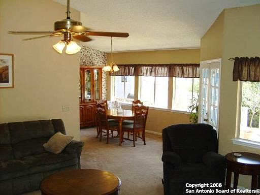 3rd image of 16518 HUNTING GLEN
