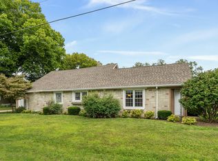 520 W Southmor Rd, Morris, IL 60450