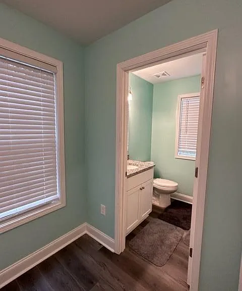 1540 Randall St SW — Photo 4