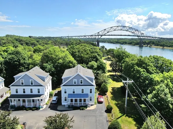 3 Honora #3, Bourne, MA 02532