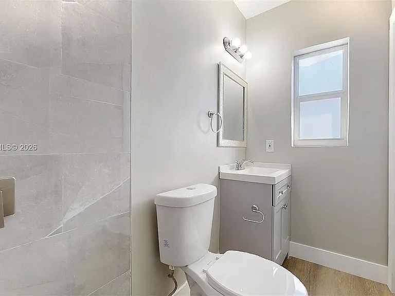 74 W 15th St #4 — Photo 16