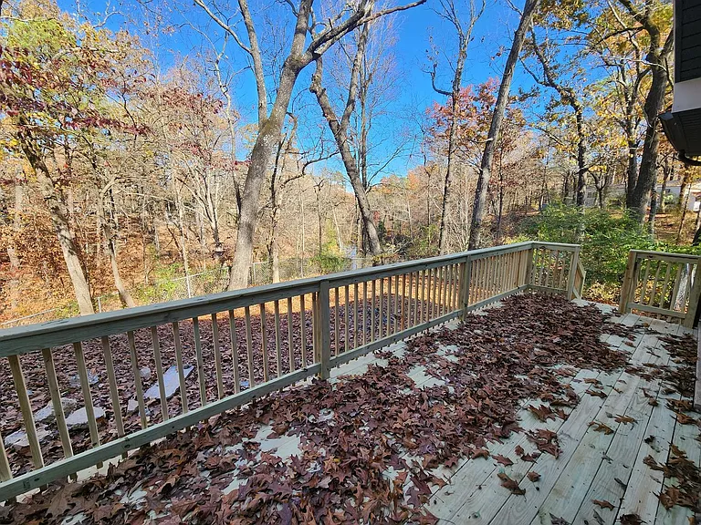 8206 Dogwood Trl — Photo 18