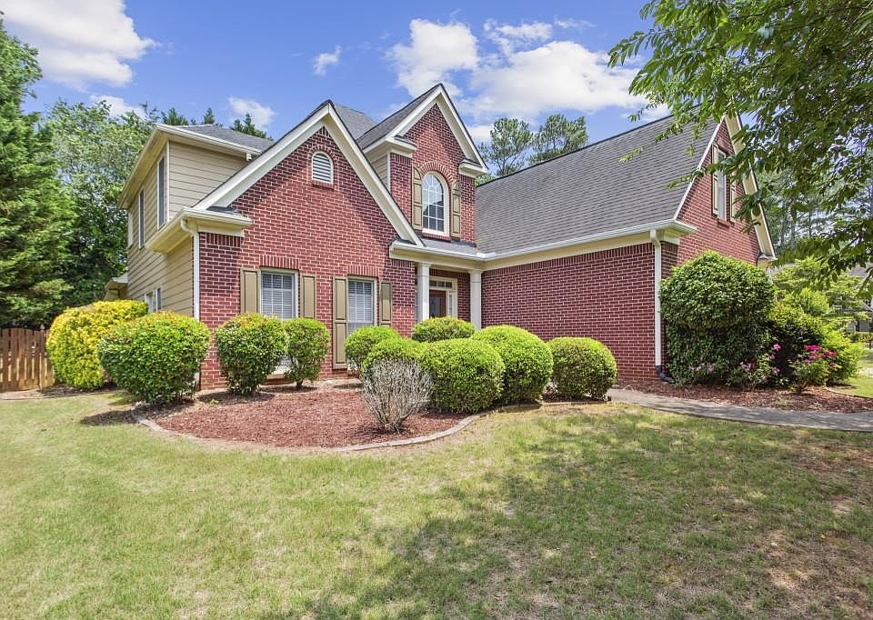 1st image of 2443 Retreat Close