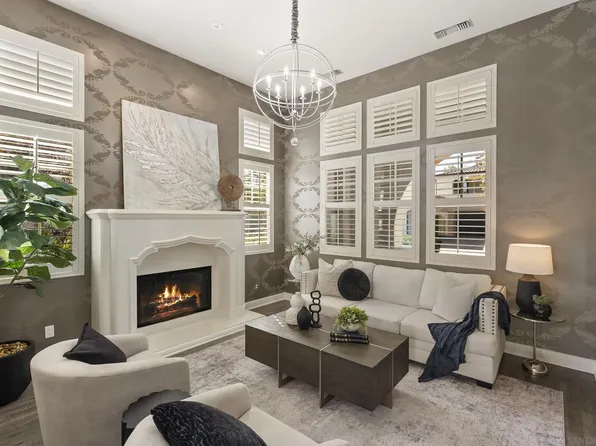15639 Via Montecristo, San Diego, CA 92127