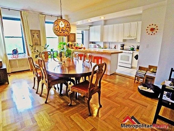 5th image of 50 Plaza St E APT 5A