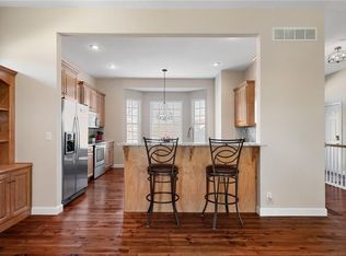 15832 S Avalon St, Olathe, KS 66062