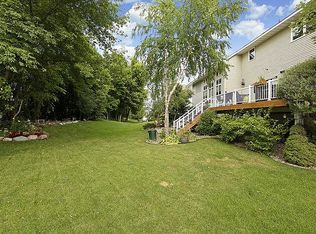 4565 Majestic Oaks Pl, Eagan, MN 55123