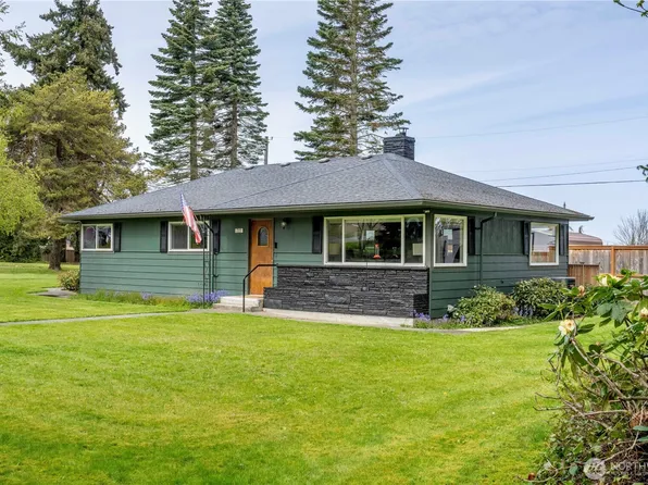 733 W 14th Street, Port Angeles, WA 98363