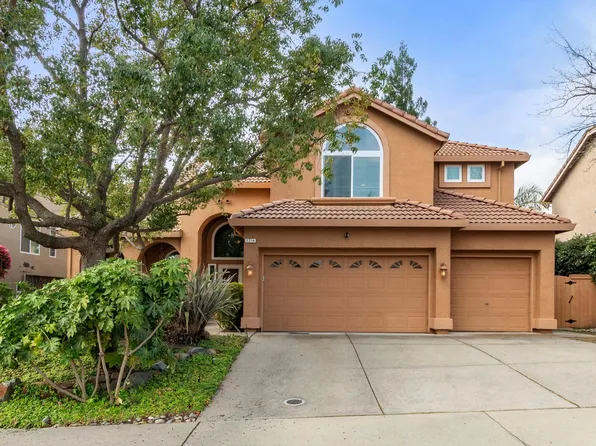 1214 Regina St, Rocklin, CA 95765